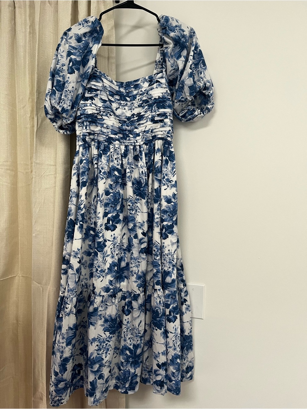 Abercrombie & Fitch | The A&F Emerson Poplin Puff Sleeve Midi Dress | Small